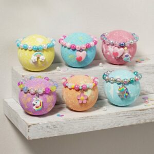 surprise bracelet bath bomb